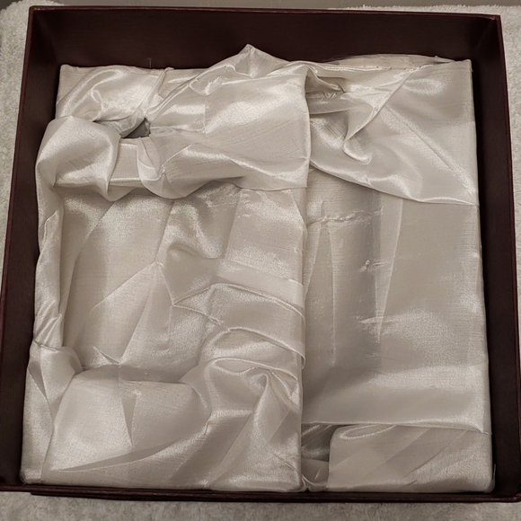 Adeline Porcelain tea cup, plate, spoon set - Picture 8 of 16